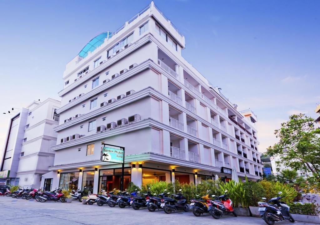 Garden Phuket Hotel Patong Bagian luar foto