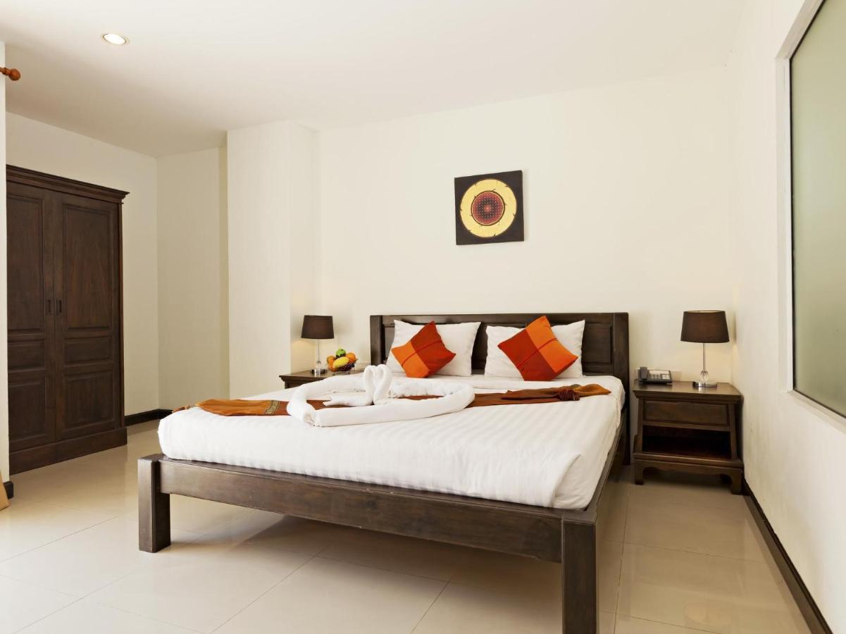 Garden Phuket Hotel Patong Bagian luar foto