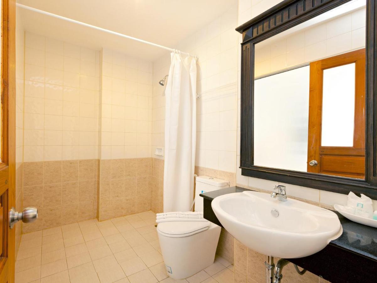 Garden Phuket Hotel Patong Bagian luar foto