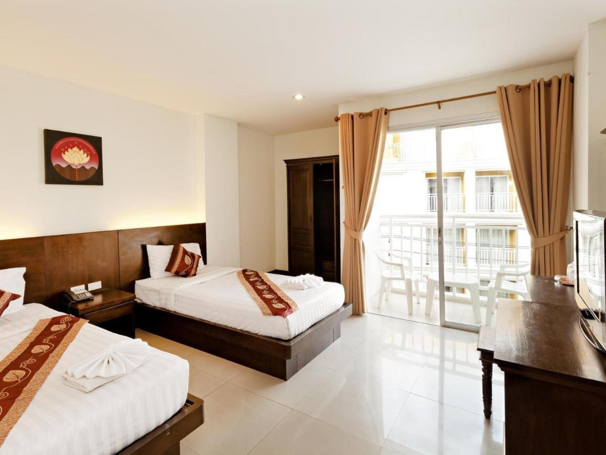 Garden Phuket Hotel Patong Bagian luar foto