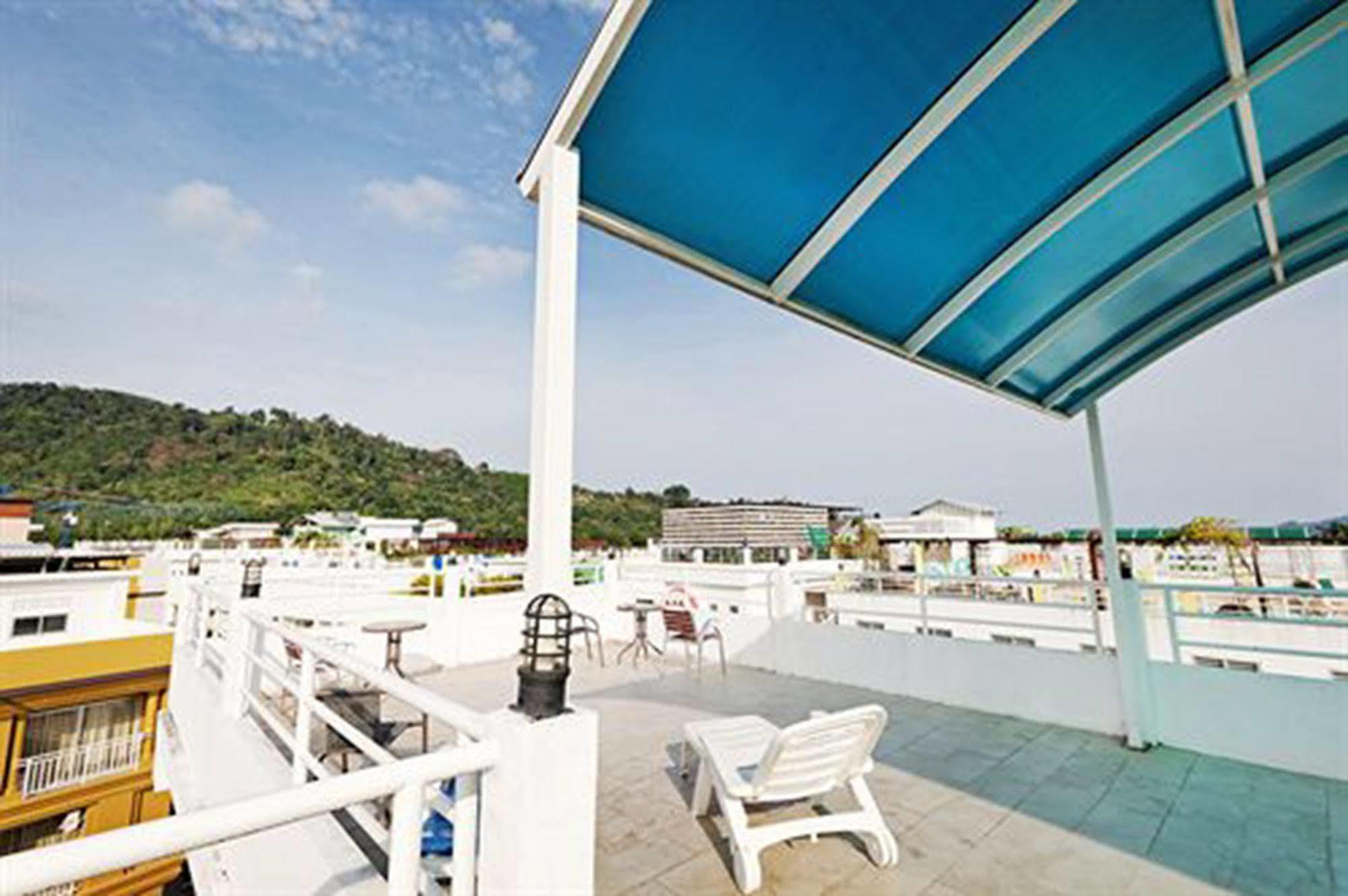 Garden Phuket Hotel Patong Bagian luar foto