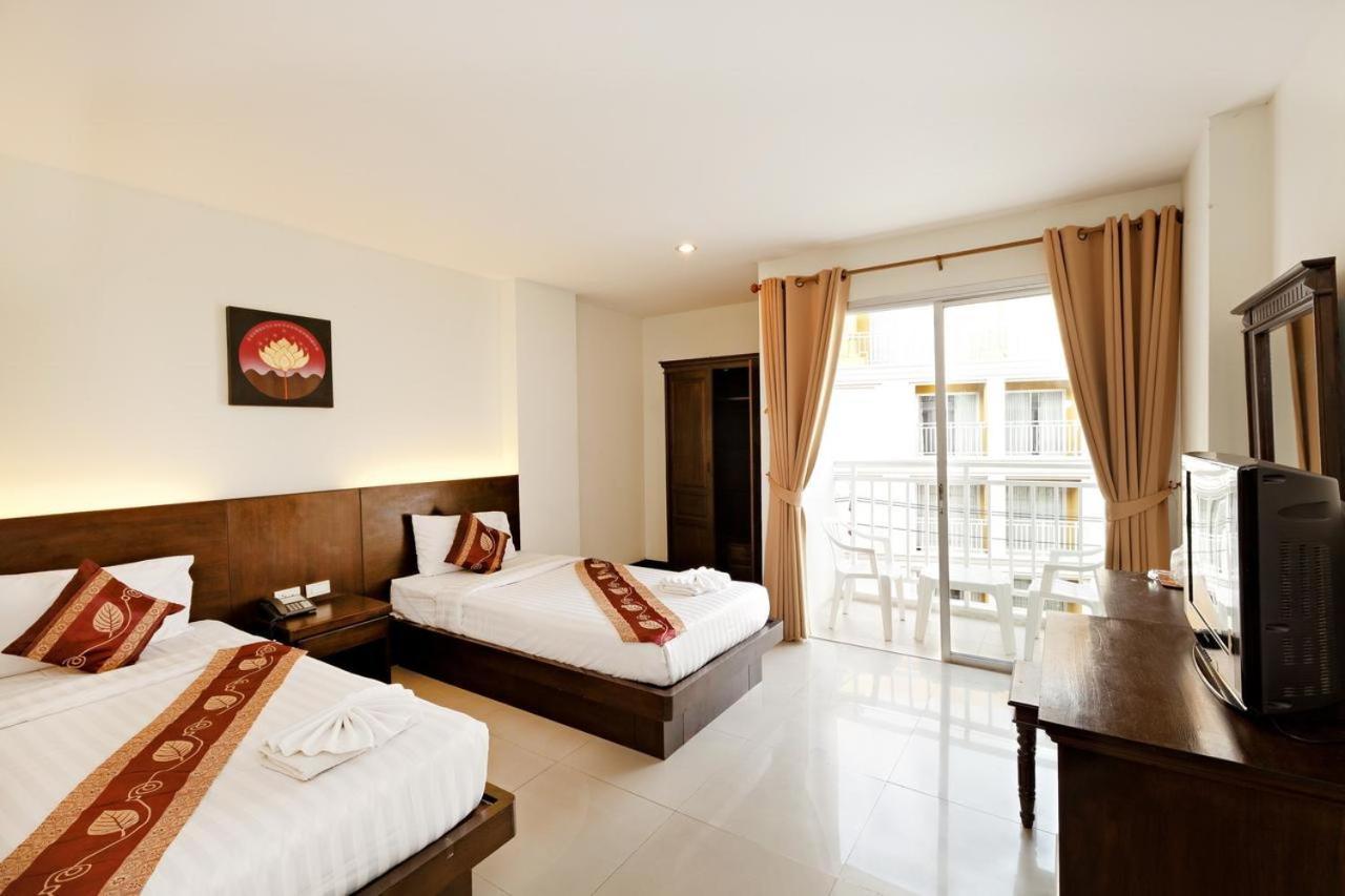 Garden Phuket Hotel Patong Bagian luar foto